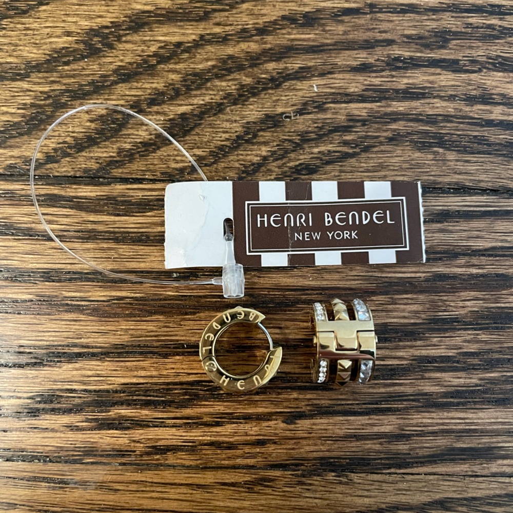 Henri Bendel goldtone cuff earrings
